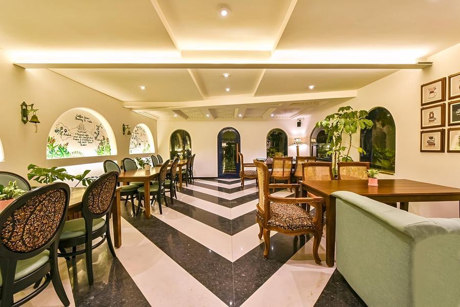 Cafe interior by Urban Design Interior